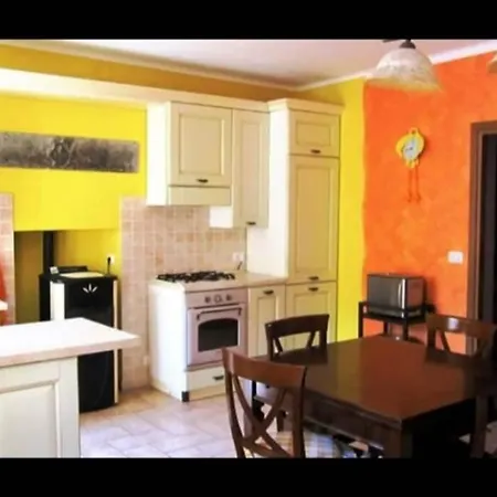A casa di Valerio e Emma Valentano